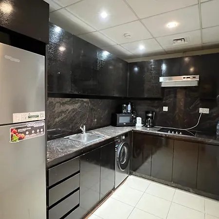 Premium Dubai Marina Two Bedroom Apartments With Sea View - Family Only Exterior photo