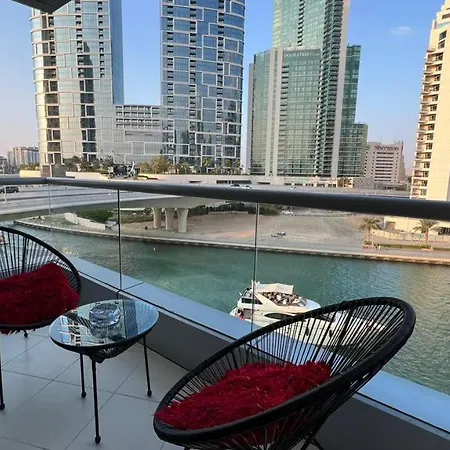 Premium Dubai Marina Two Bedroom Apartments With Sea View - Family Only Exterior photo